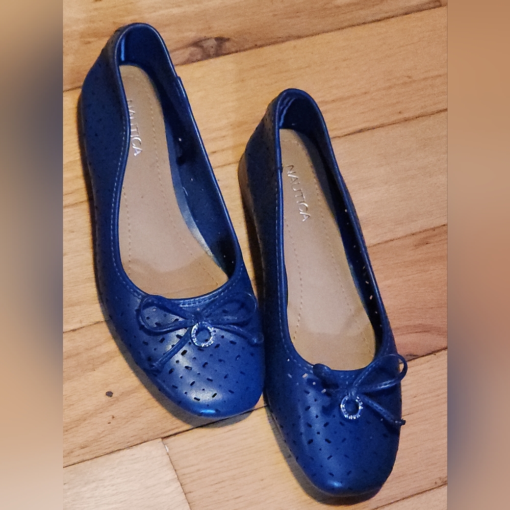 Nautica Women's Blue Ballet Flats